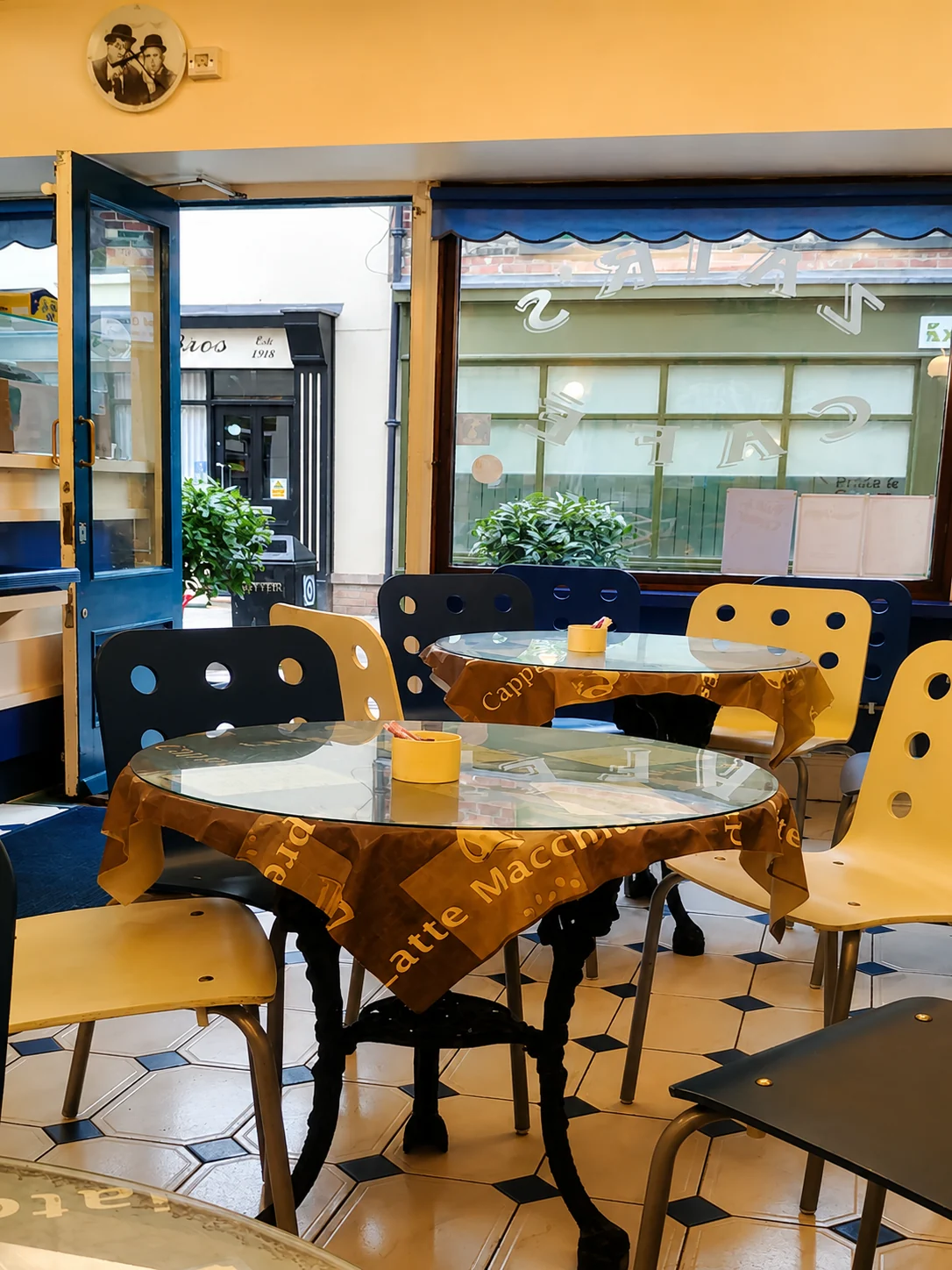 Cafe seating by the front window